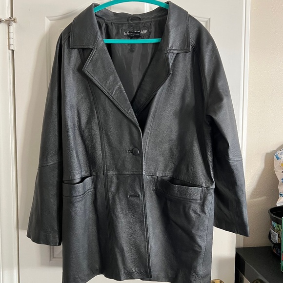 SAVANNAH LEATHER JACKET - Picture 1 of 4